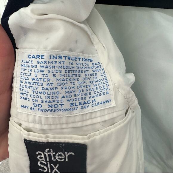 Vintage 60s Men's Blue Gingham Checkered Blazer with Bow Tie Size 38 Short - Picture 7 of 10